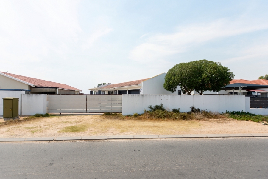 3 Bedroom Property for Sale in Port Owen Western Cape